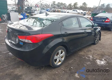 2011 Hyundai Elantra Gls (Ulsan Plant) z USA, uszkodzony, nr VIN KMHDH4AEXBU110573